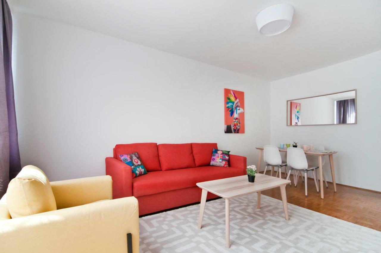 Top Location Vienna Marchetti Apartment Luaran gambar