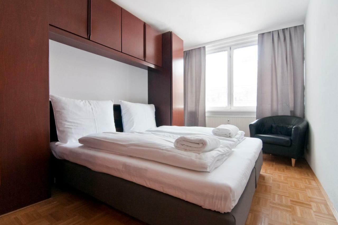 Top Location Vienna Marchetti Apartment Luaran gambar